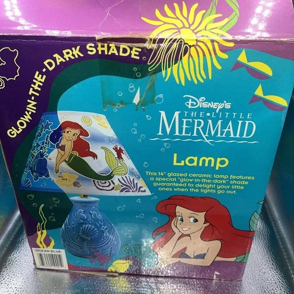 Little Mermaid Lamp With Glow in the Dark Shade, Violet Base - Rare Vintage - Picture 7 of 16